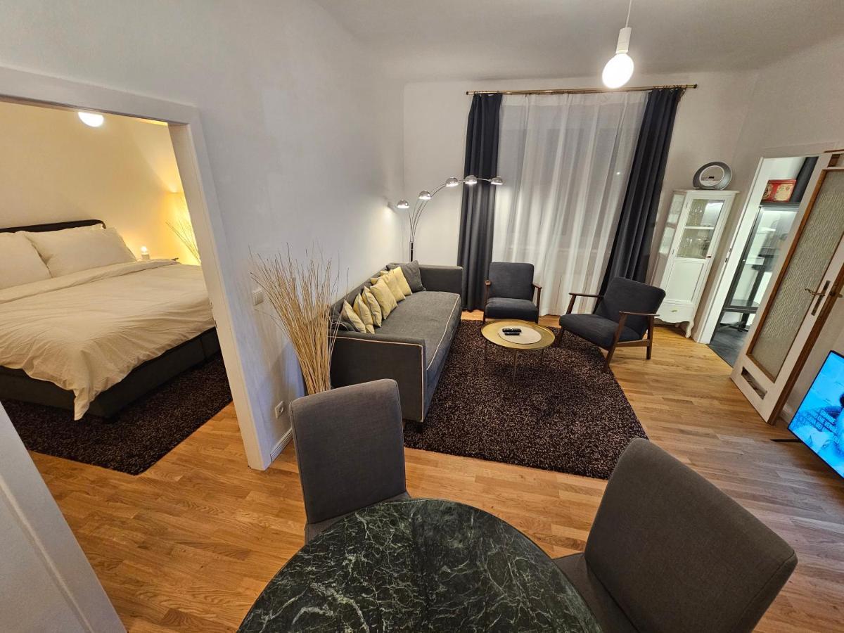 Yuki'S Place - Central Design Apartment - Vienna Trade Fair - Wu Campus - Downtown - Subway Екстериор снимка