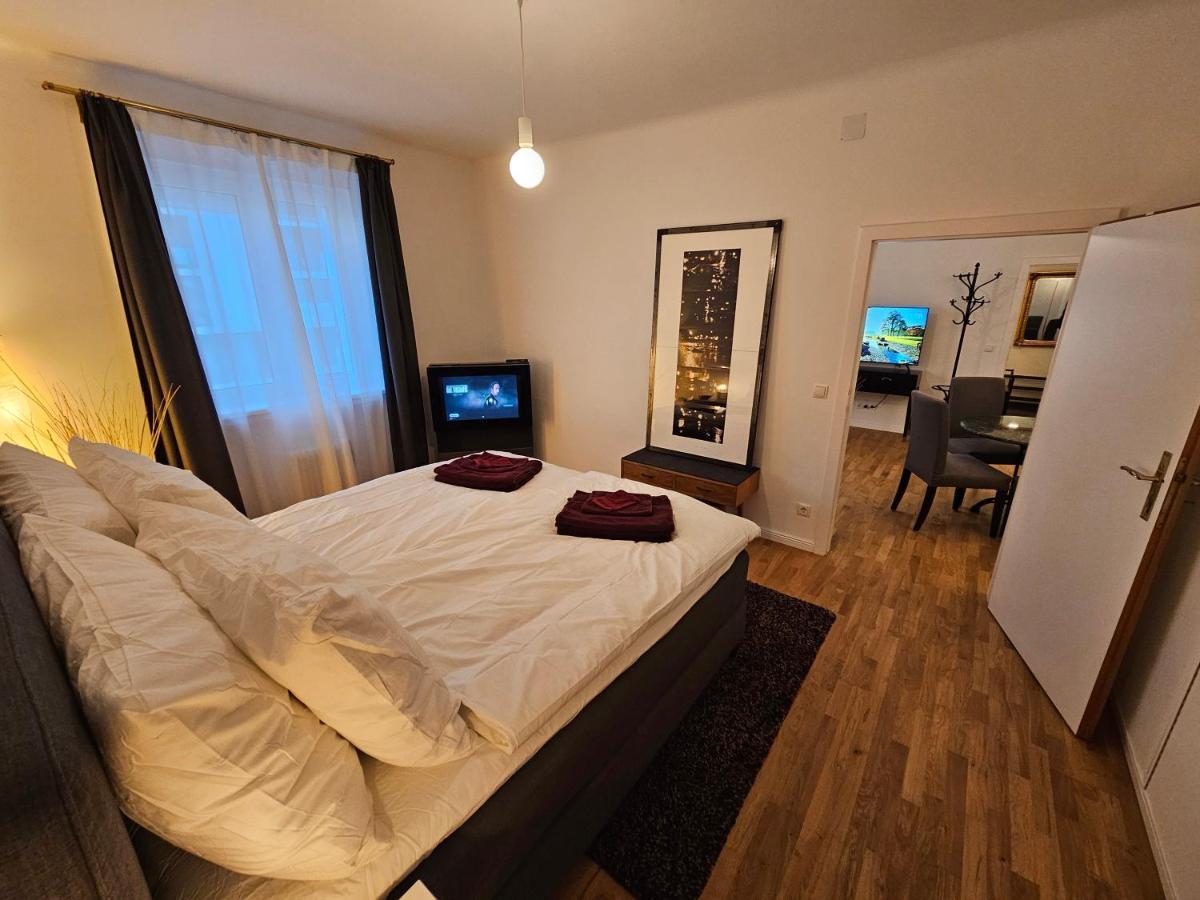 Yuki'S Place - Central Design Apartment - Vienna Trade Fair - Wu Campus - Downtown - Subway Екстериор снимка
