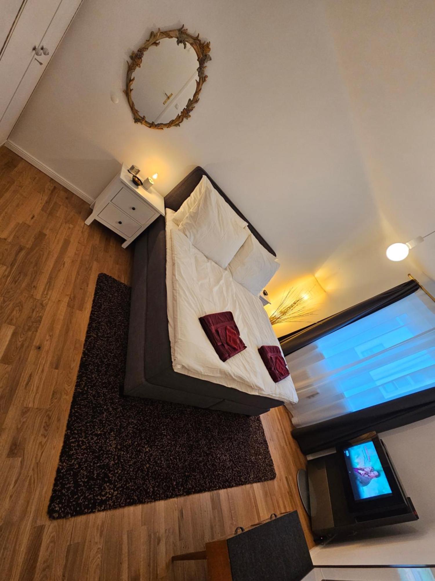 Yuki'S Place - Central Design Apartment - Vienna Trade Fair - Wu Campus - Downtown - Subway Екстериор снимка